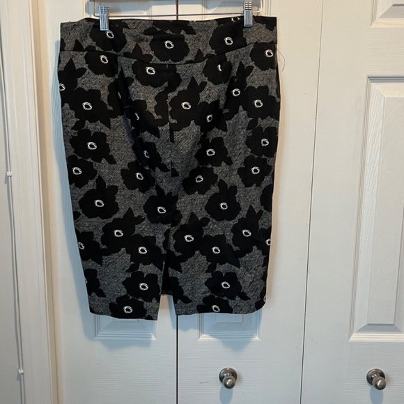 RW&co size 14 skirt - Picture 5 of 6